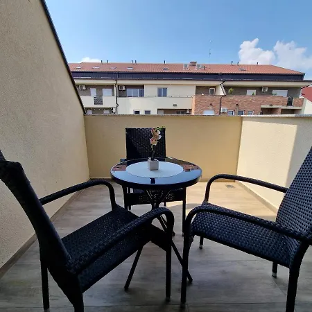 Pan Apartman